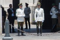 Viele sprechen Deutsch in Chile auch die Uniformen sind preußisch. Schäferhunde sind nicht zu übersehen.